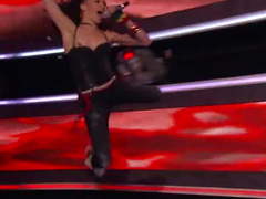 American Idol season 10 - Naima Adedapo nipple slip